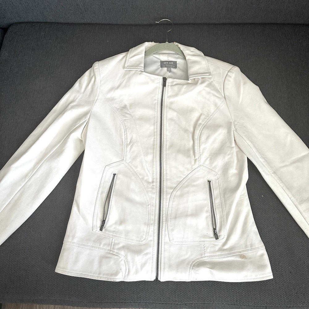 Off air by Giuliana jacket